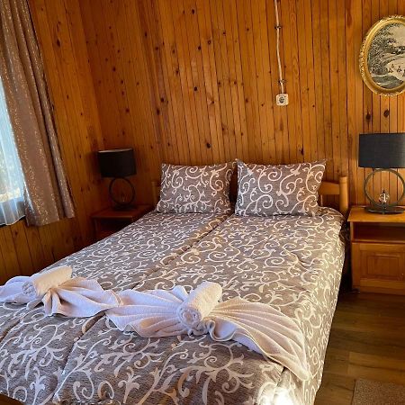 Вила Мерджан Szarnica Kültér fotó