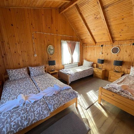 Вила Мерджан Szarnica Kültér fotó