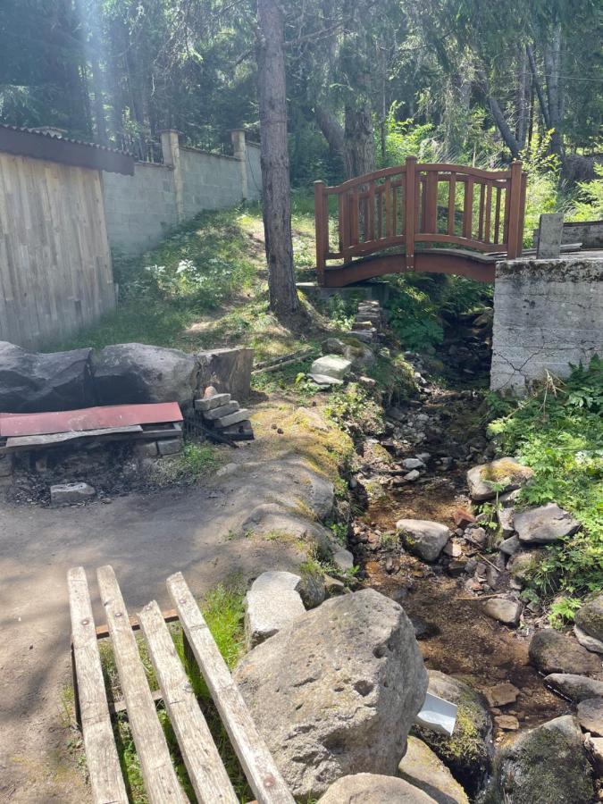 Вила Мерджан Szarnica Kültér fotó