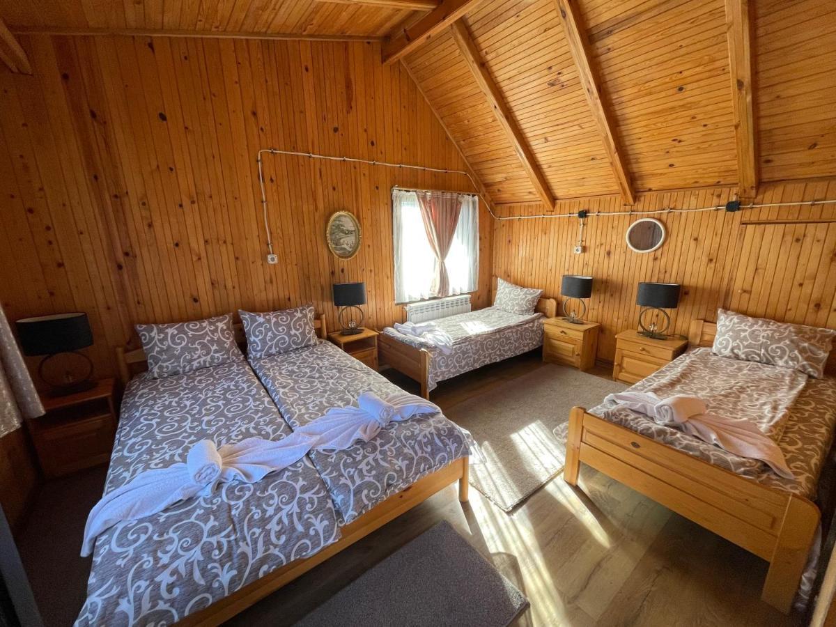 Вила Мерджан Szarnica Kültér fotó